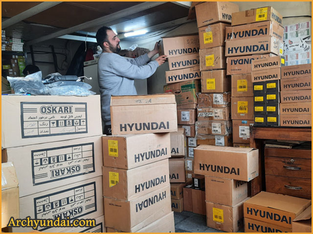 انبار محصولات برق صنعتی برند هیوندای فروشگاه آرک هیوندای